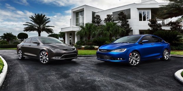 Chrysler 200_620.jpg